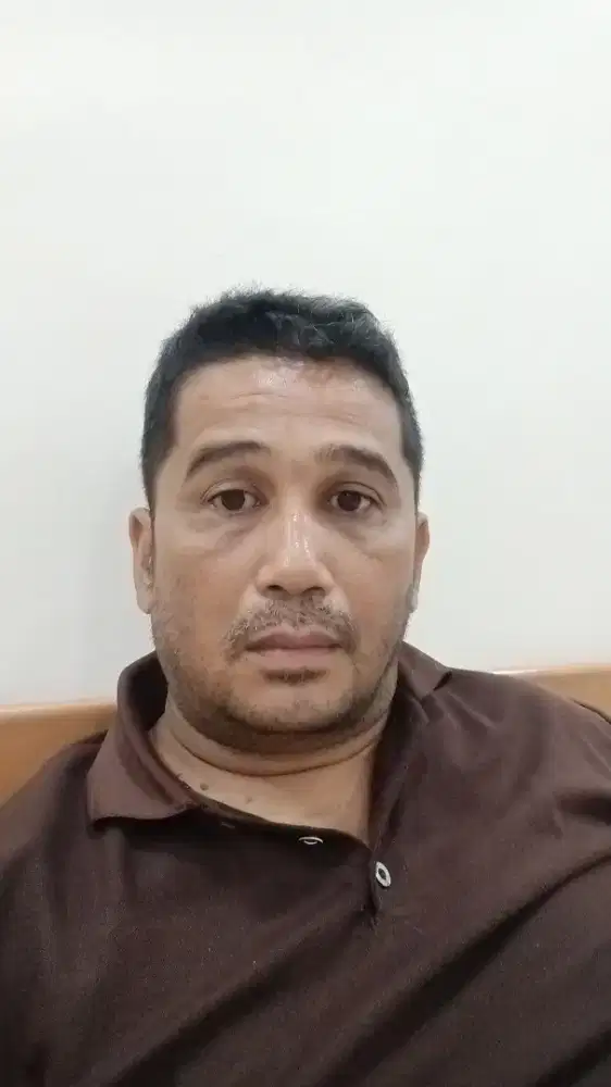 saya sedang mencari kerja sebagai supir