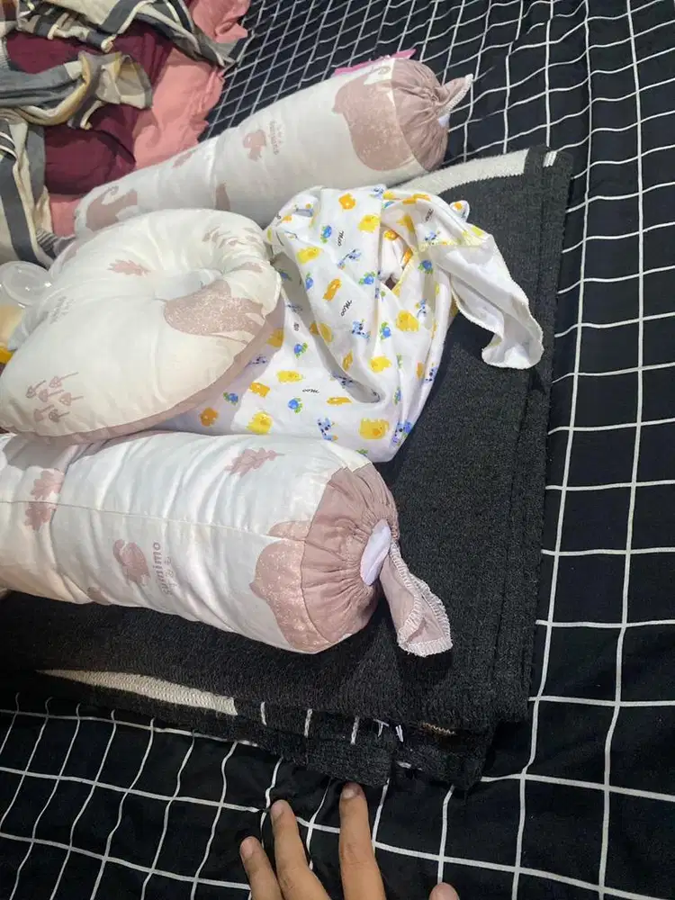 Saya membuka lowongan pekerjan  bayi