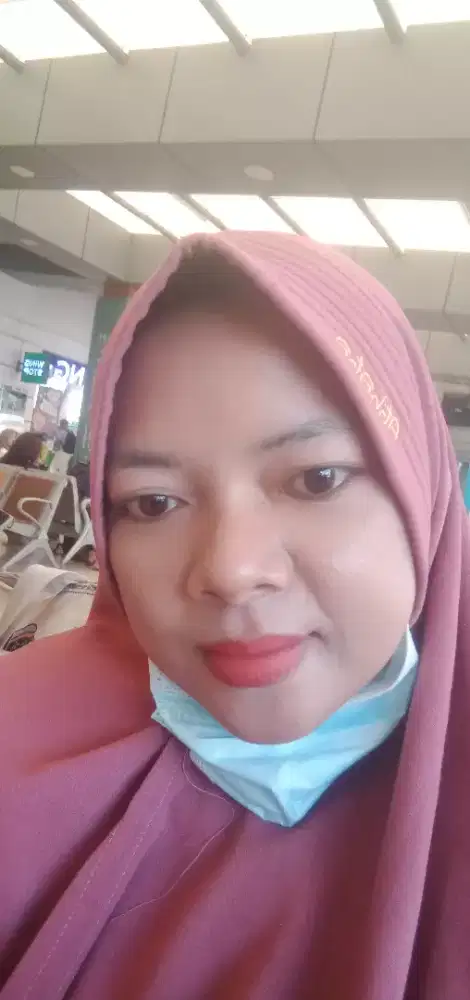 cari kerjaan sbg baby sitter