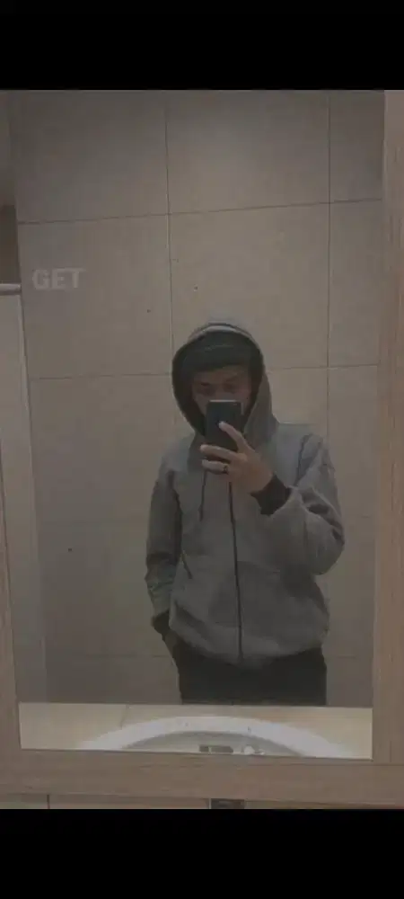 Nyari kerjaan apa saja kerjaan mlm