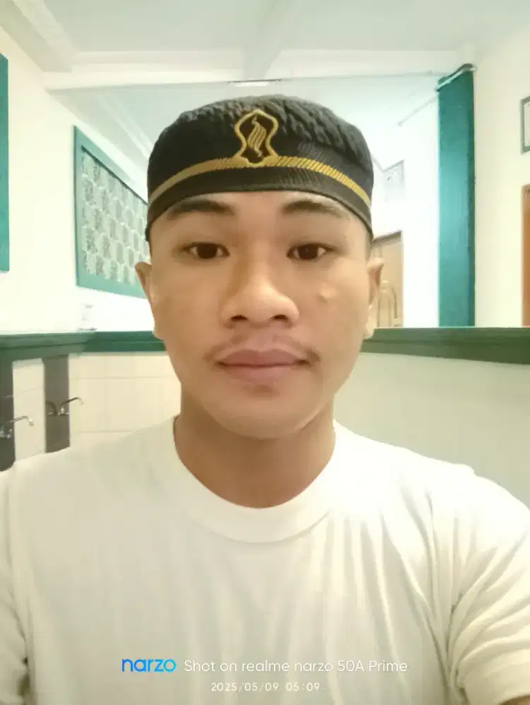 Mencari kerjaan apa saja semnting halal