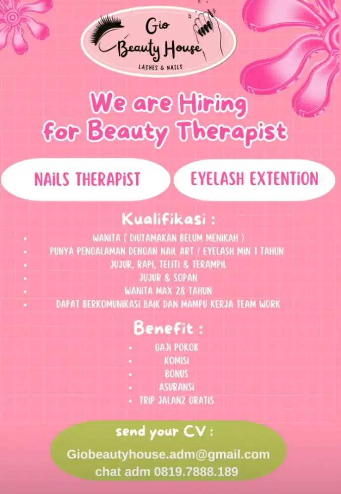Therapist nail art dan eyelash
