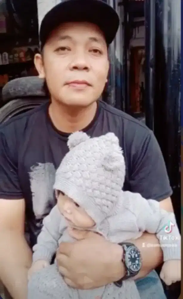 Sedang mencari perkerjaan