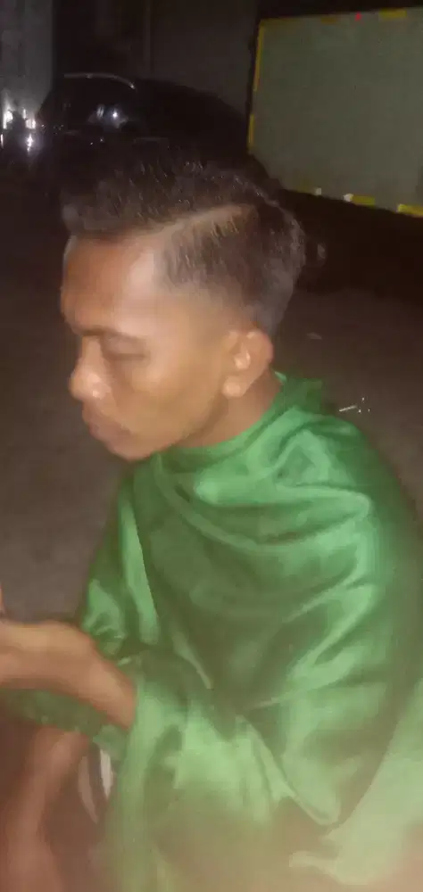 Jasa potong rambut