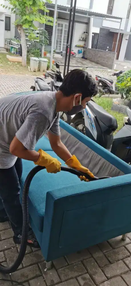 Cleaner (Tenaga Jasa Kebersihan Panggilan)