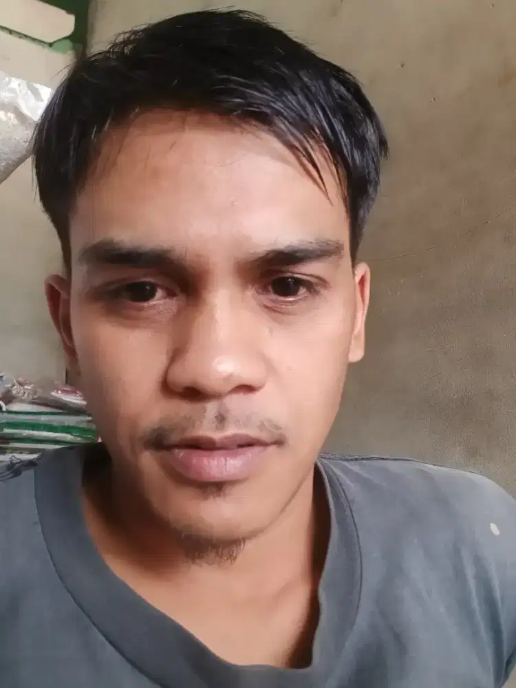 Lagi cari pekerjaan butuh bget kerja apa saja bole