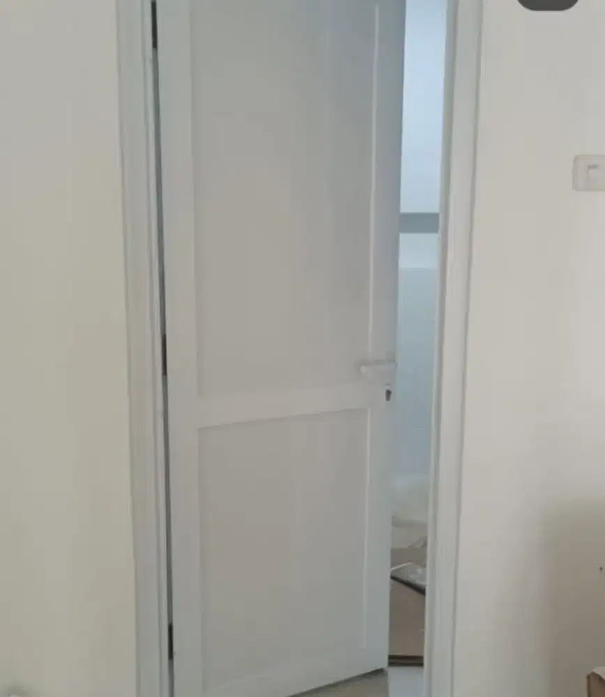 Pintu alumunium