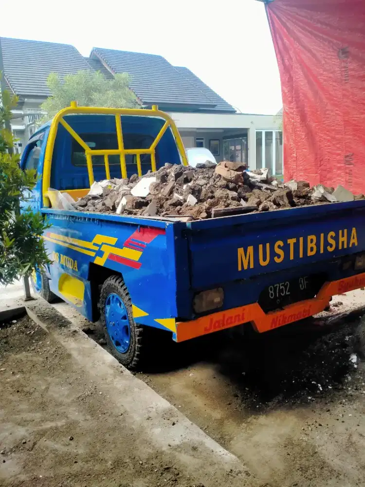 Jasa angkut & buang brangkal puing barangkal sampah daun prabotan dll