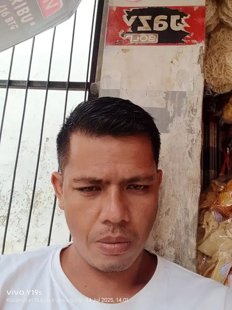 Mencari kerja serabutan yg penting halal