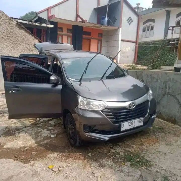 Rental Mobil Plus Driver