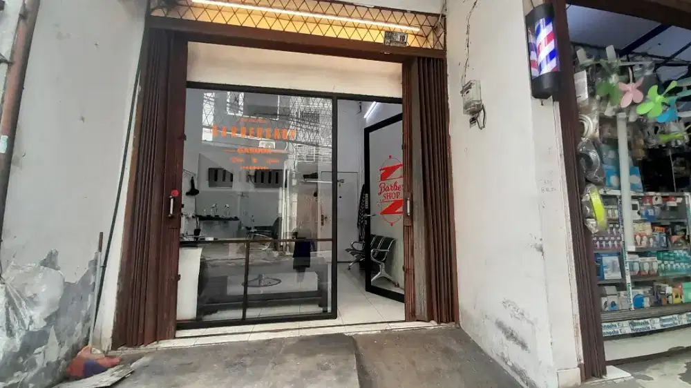 tukang cukur barber shop