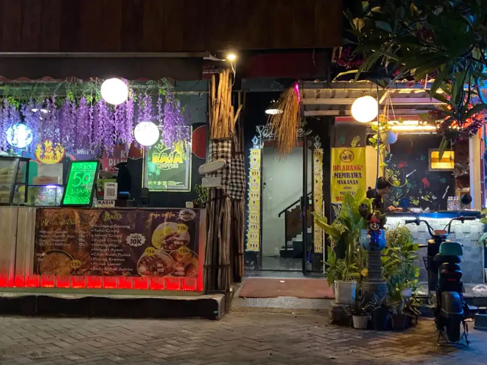 Dicari karyawan cafe