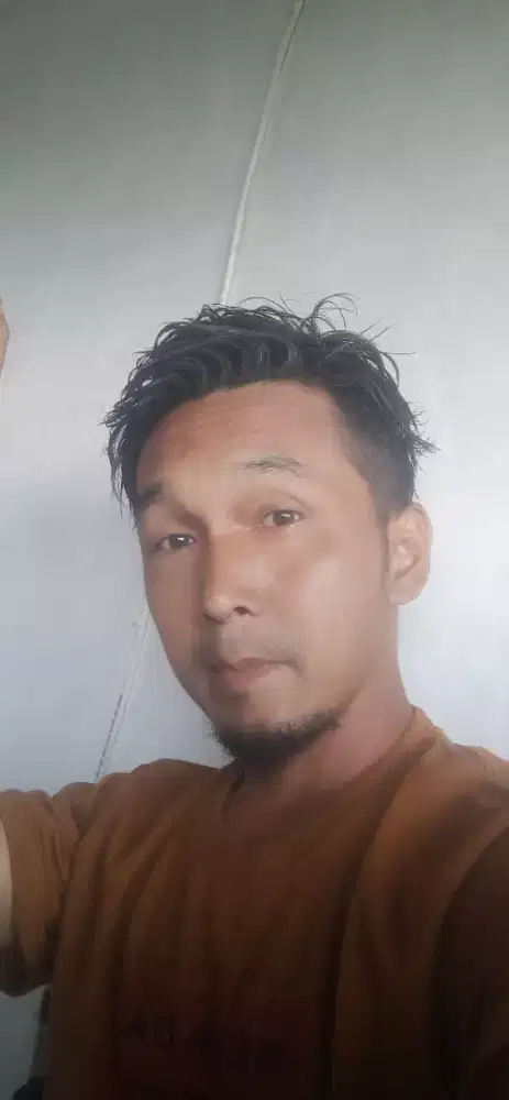 Saya lagi nyari kerjaan