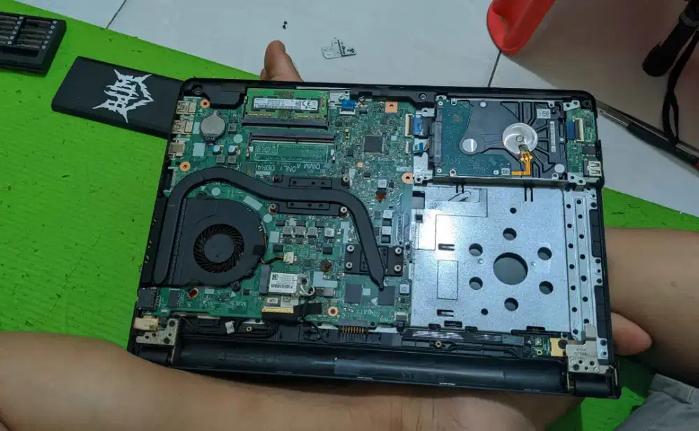 Instal / Service / Maintenance Laptop & Komputer