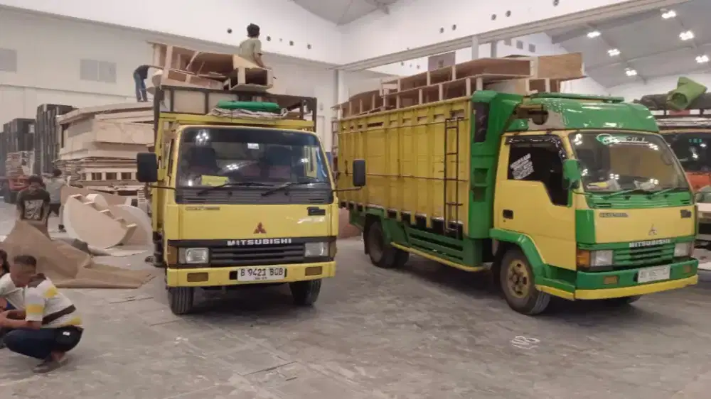 Sewa truk jakarta