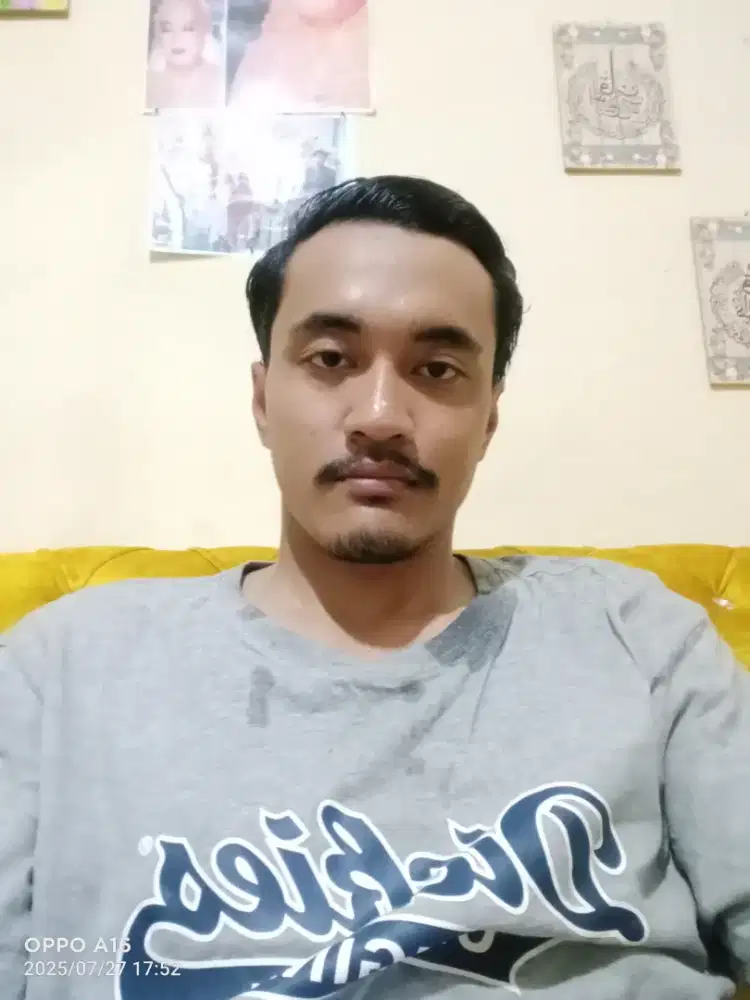 NYARI PEKERJAAN