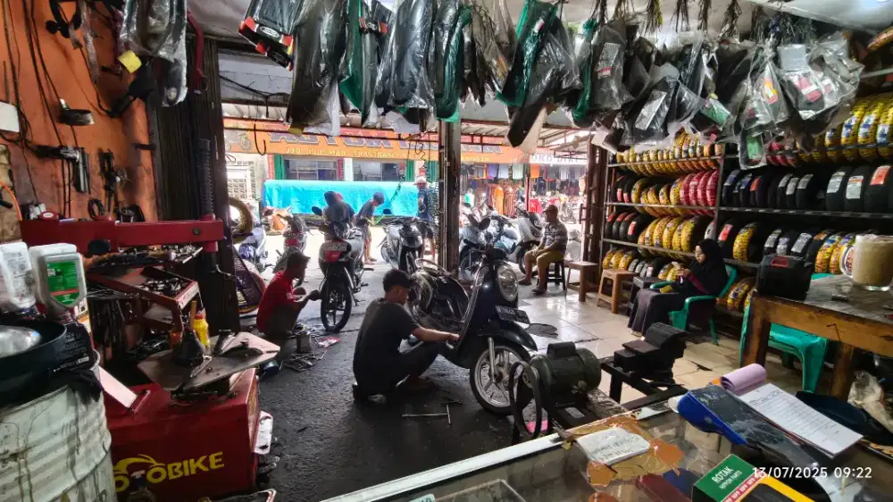 Tambah mekanik motor