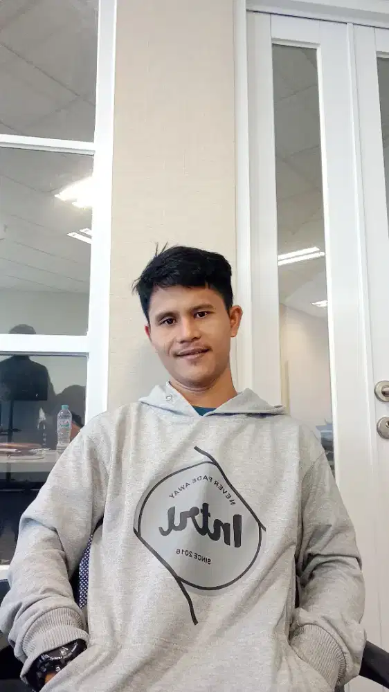 Mencari lowongan pekerjaan