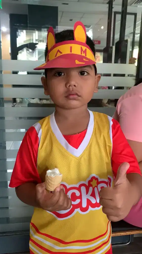 Mencari kakak asuh