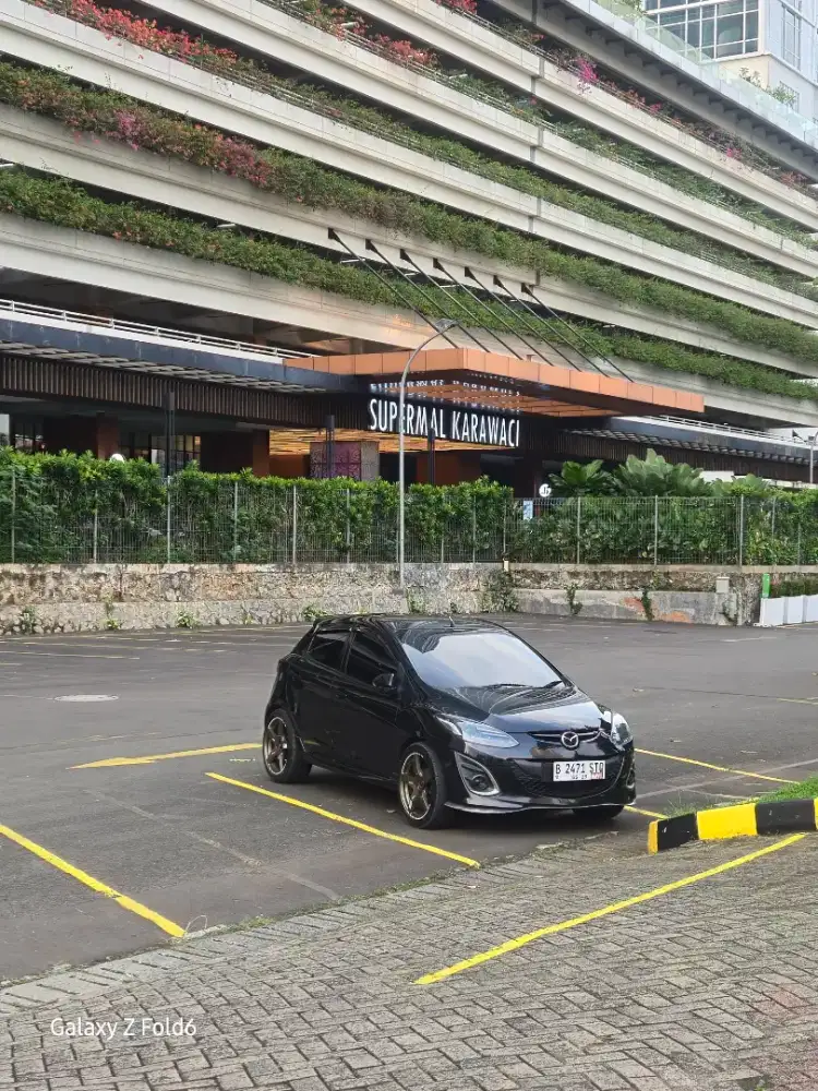 Driver + mobil Harian freelance