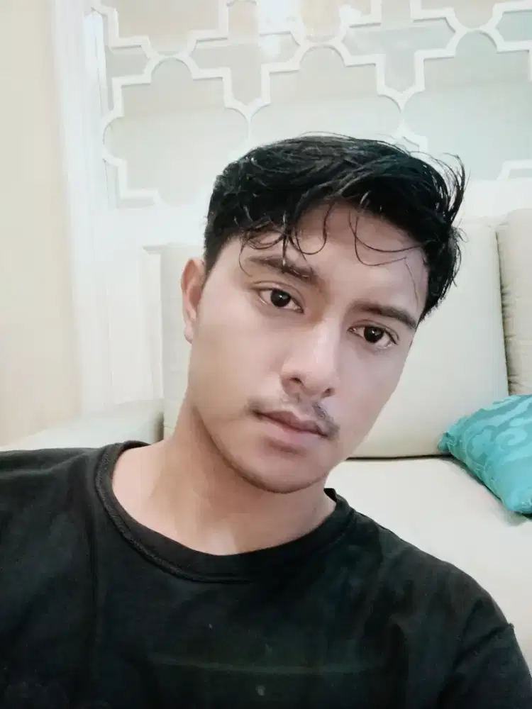 Cari pekerjaan.