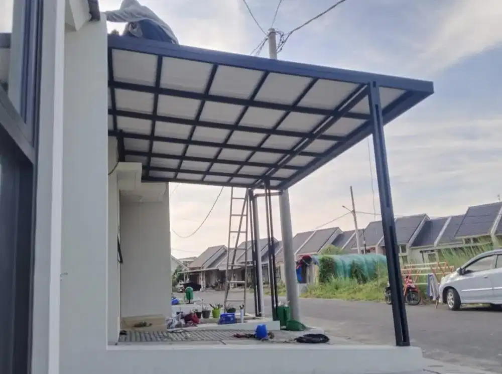 Pasang canopy baja ringan
