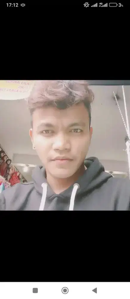 Cari pekerjaan apa aja yg penting halal