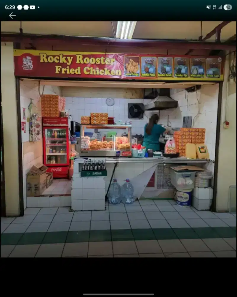 Dibutuhkan segera karyawan/wati minuman & ayam goreng crispy