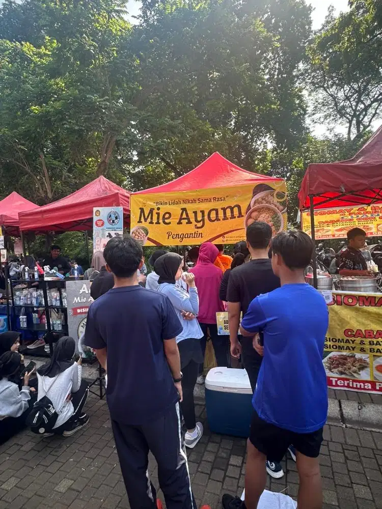 Lowongan pramusaji di CFD GBK jakarta (Tiap Hari Minggu)