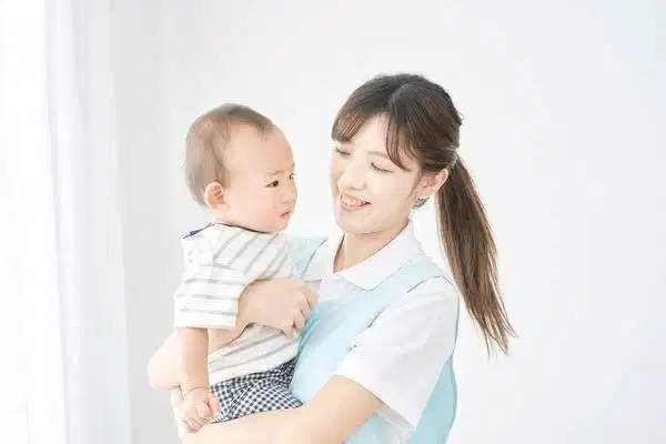 Lowongan ART babysitter