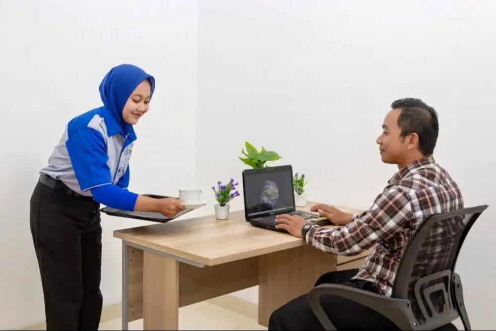 Lowongan Kerja Office Girl