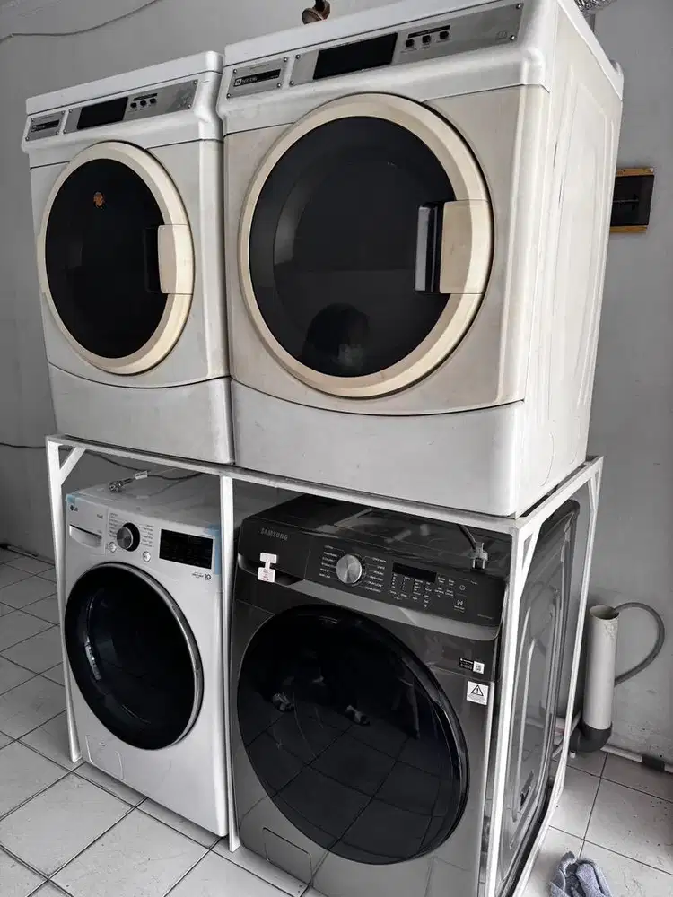 Dibutuhkan pegawai di laundry