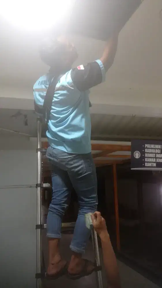 Teknisi Internet WiFi