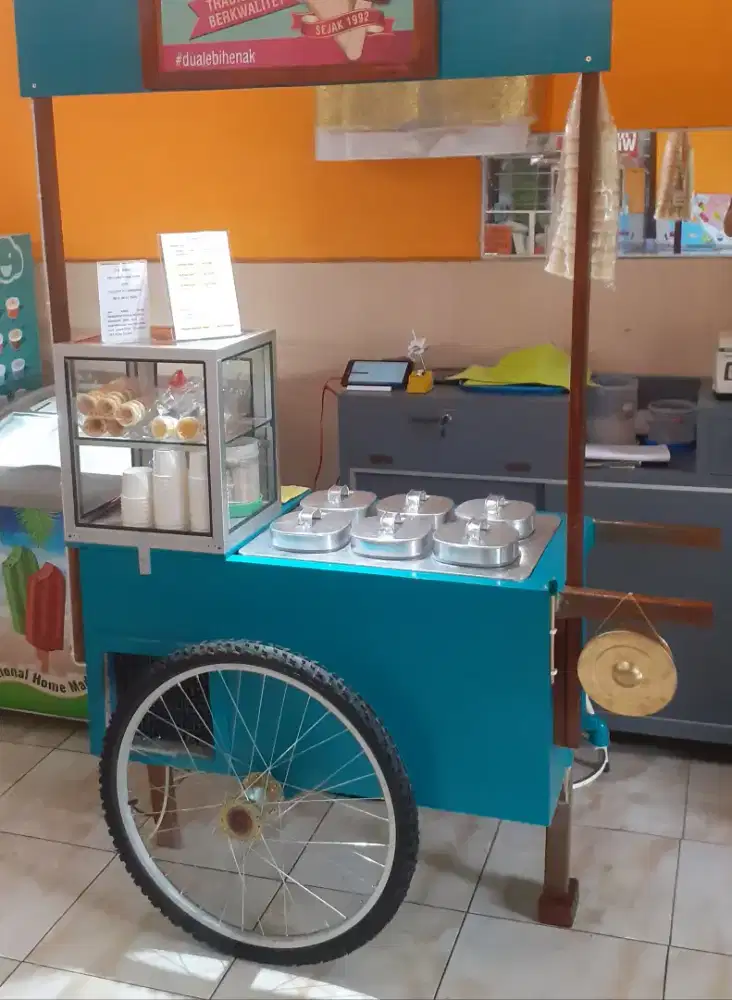 Stand es puter pelangi gunung agung