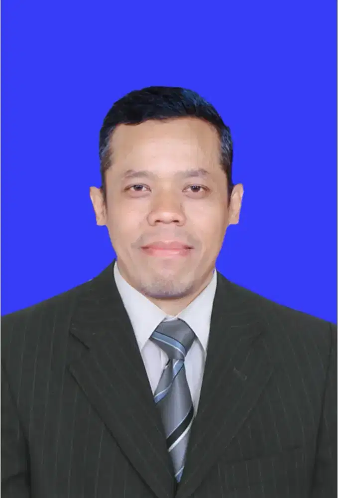 Saya membutuhkan pekerjaan driver, pengalaman direksi dan expatriat