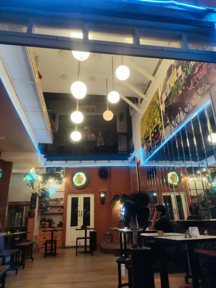 CV zarwins Gallery Decoration