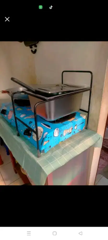 Buruh Pabrik Tahu