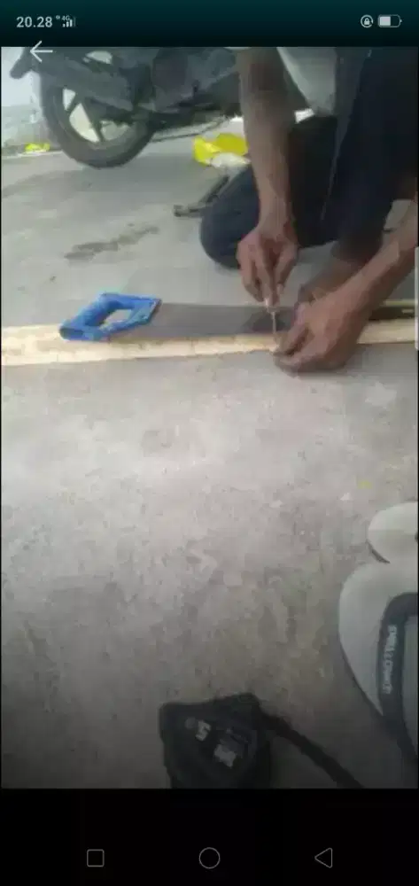 Buruh serabut bagi pengangguran akut