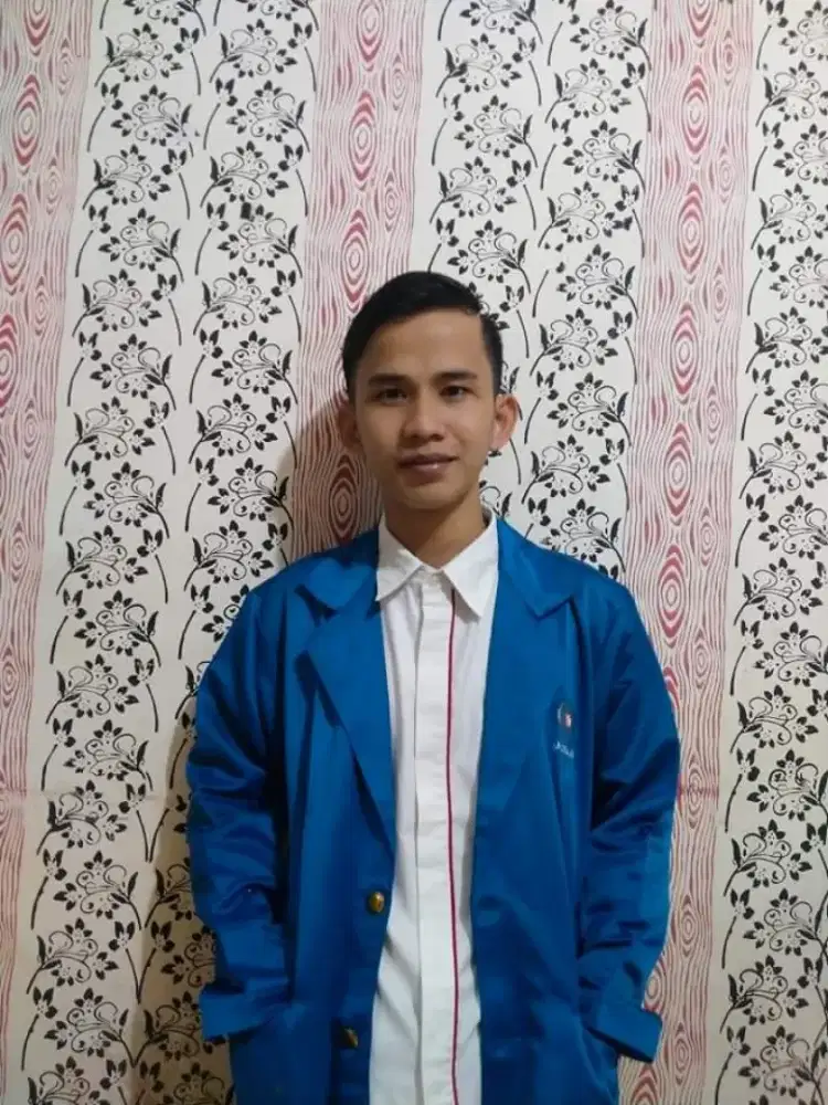 Sedang Mencari Pekerjaan
