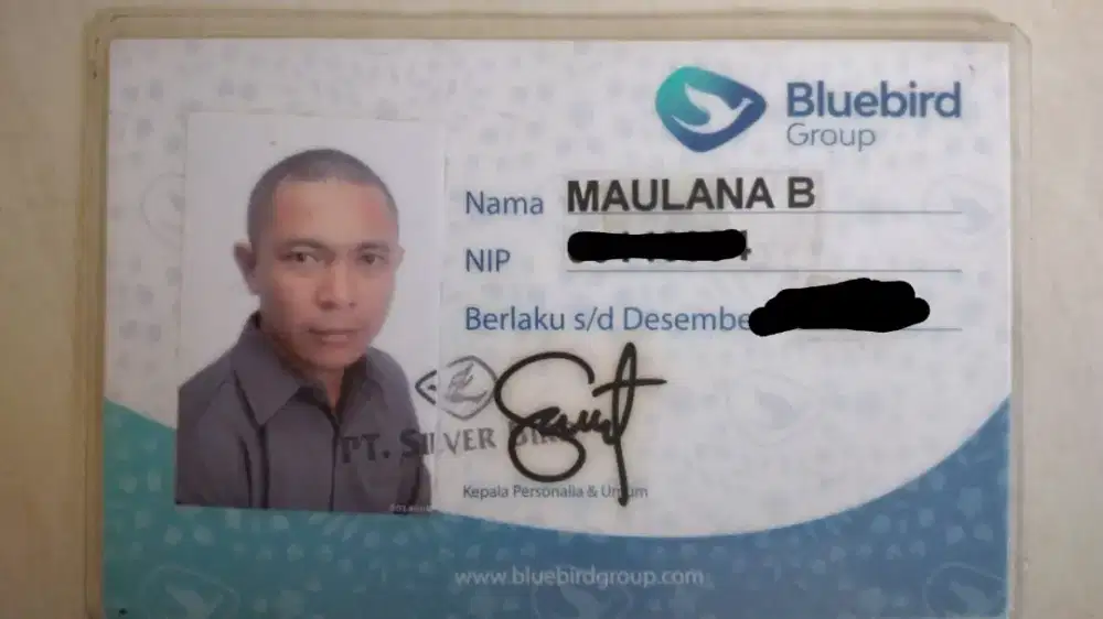 Siap jadi supir kantor atau pribadi. Siap luar kota