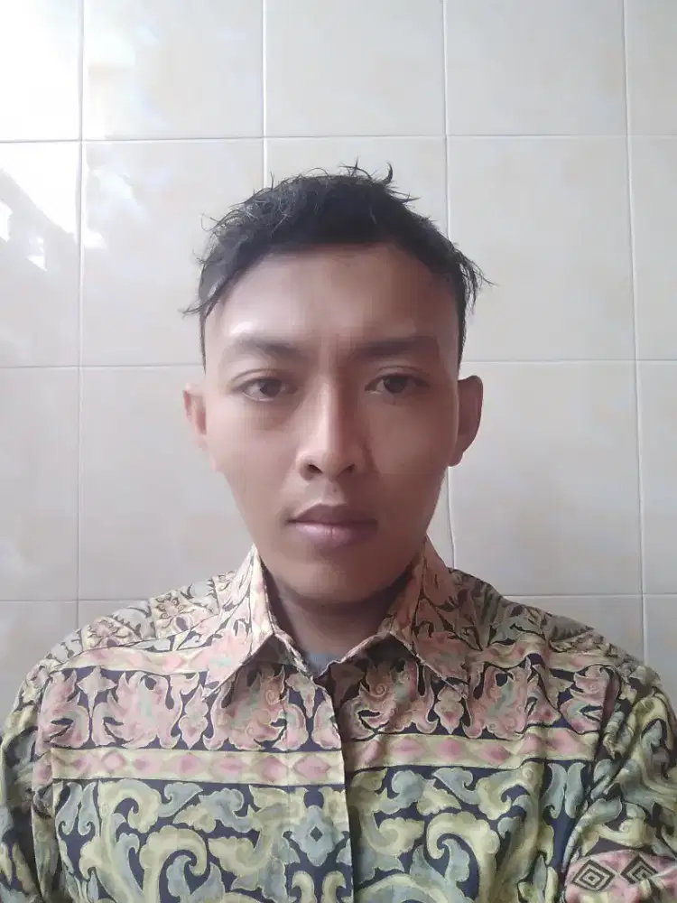 Cari pekerjaan sebagai driver+personal asistant