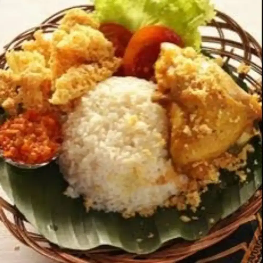 Loker crew ghost kitchen fried chicken