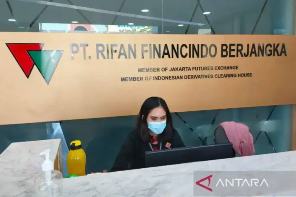 Lowongan Kerja Untuk Bagian Marketing Dan Cs