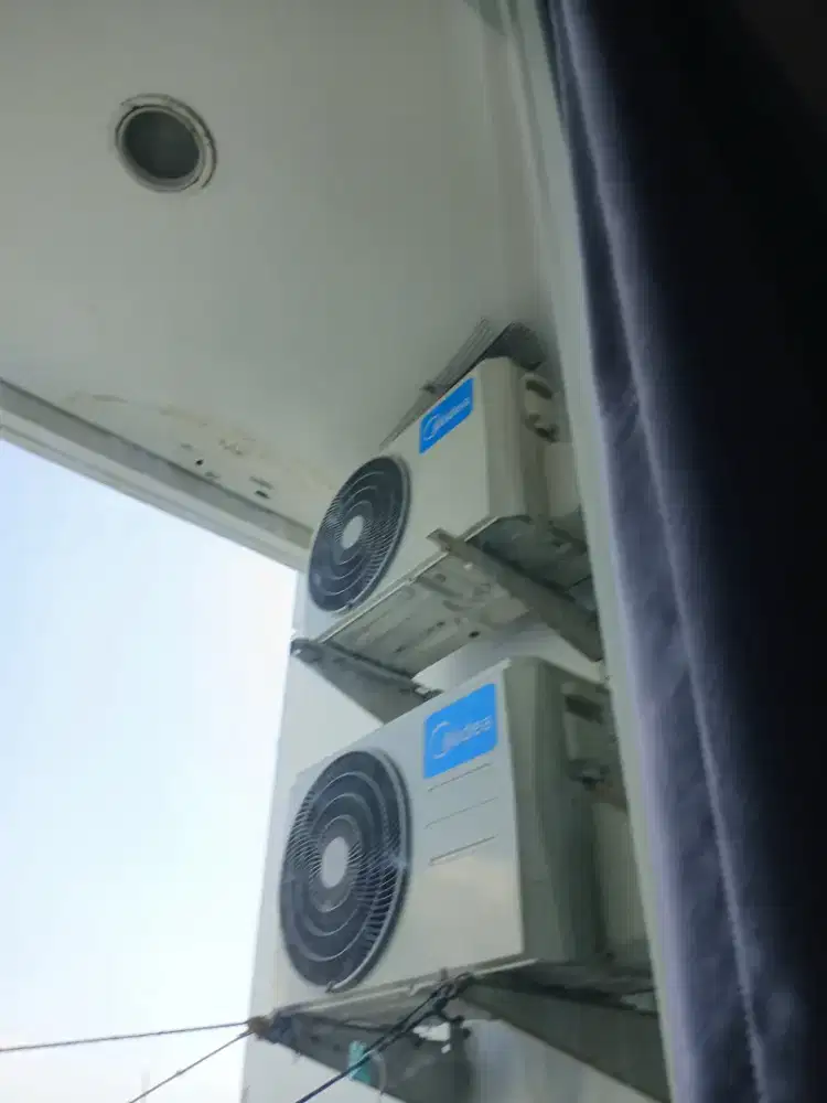 Lowongan untuk teknisi AC