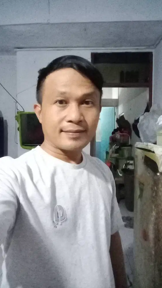 Butuh pekerjaan