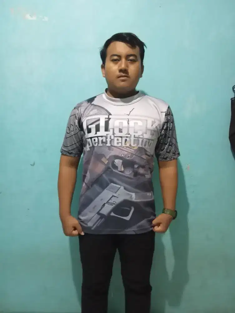 Mencari pekerjaan Jaga Toko Atau Satpam