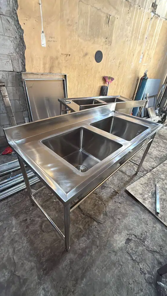 Dibutuhkan tukang las argon /stainless utk perlengkapan kitchen&kompor