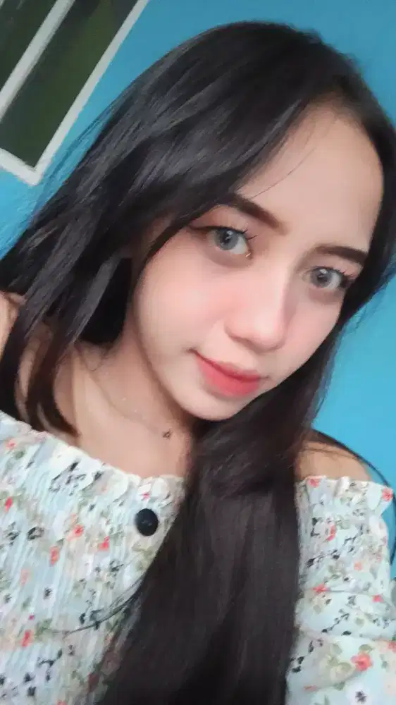 Info lowongan host live