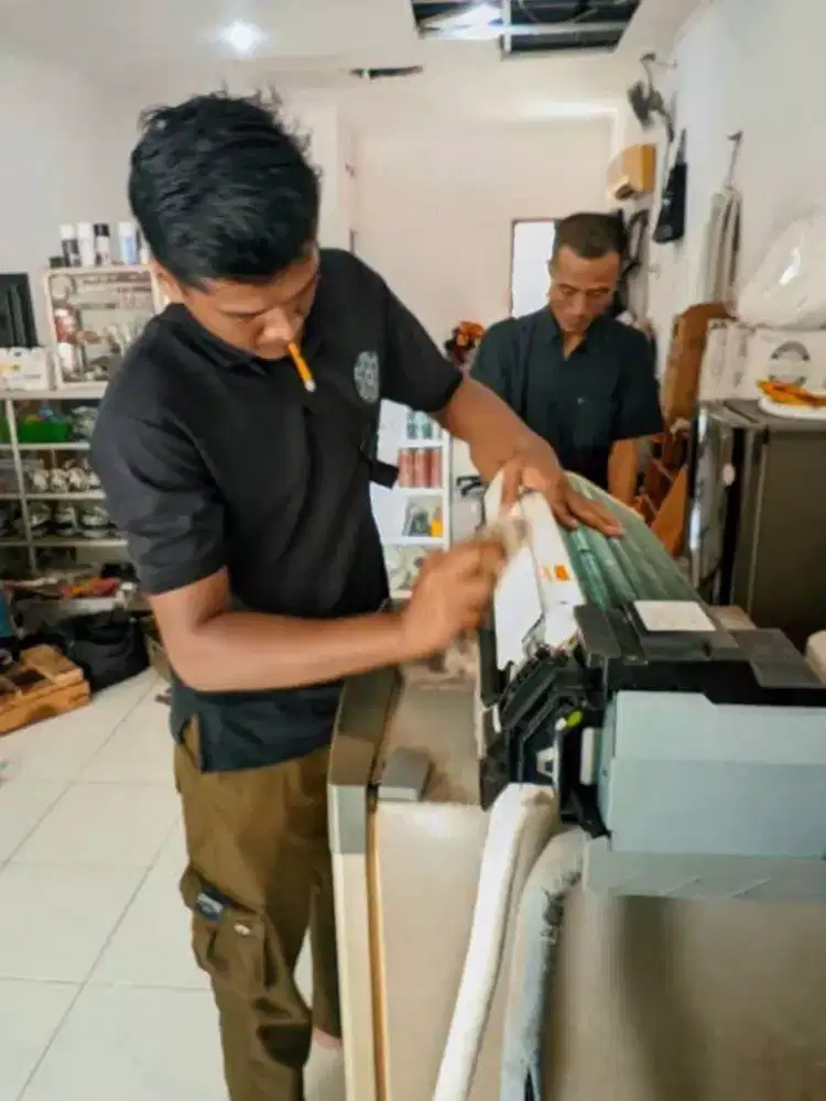 service AC panggilan dan bongkar pasang AC kulkas mesin cuci dll