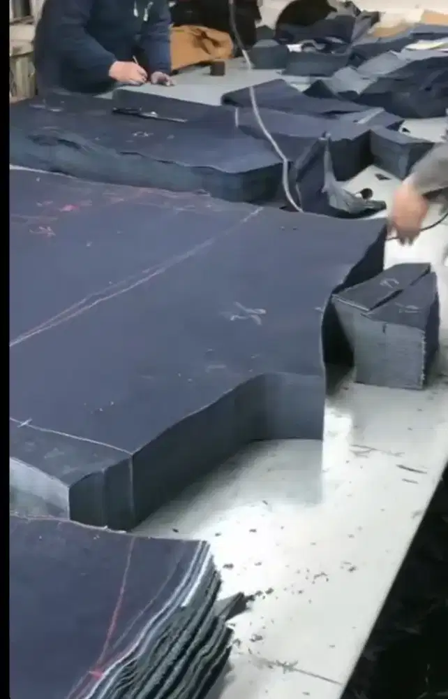 Di butuhkan segera tukang cutting